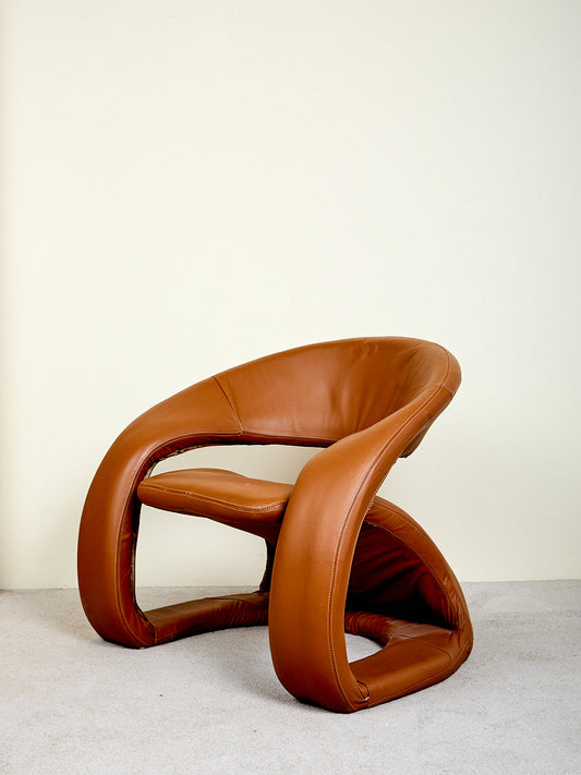 Tongue Chair